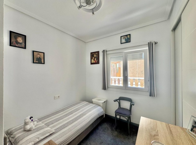 Resale - Villa - Alicante - La Florida