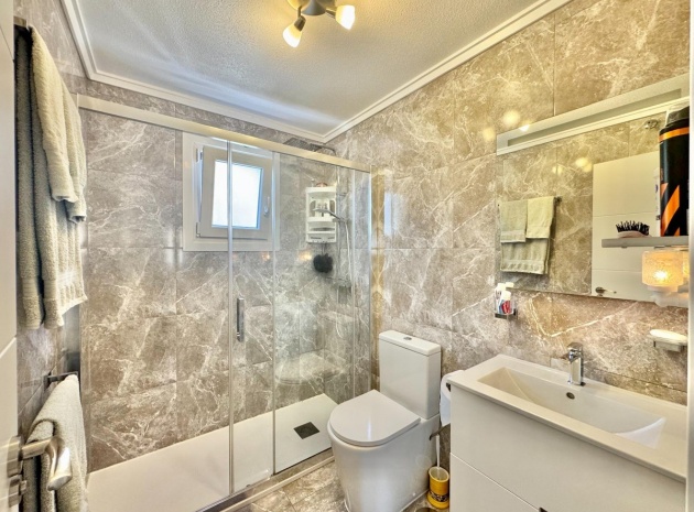 Resale - Villa - Alicante - La Florida
