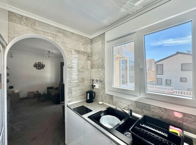 Resale - Villa - Alicante - La Florida