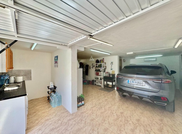 Resale - Villa - Alicante - La Florida