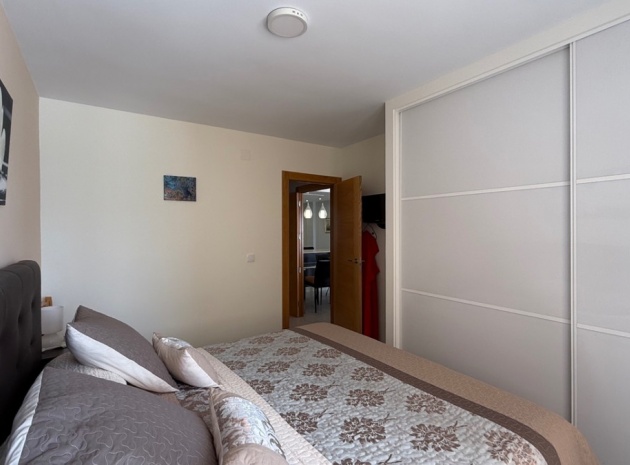 Resale - Apartment - Torrevieja - Torrevieja Centro
