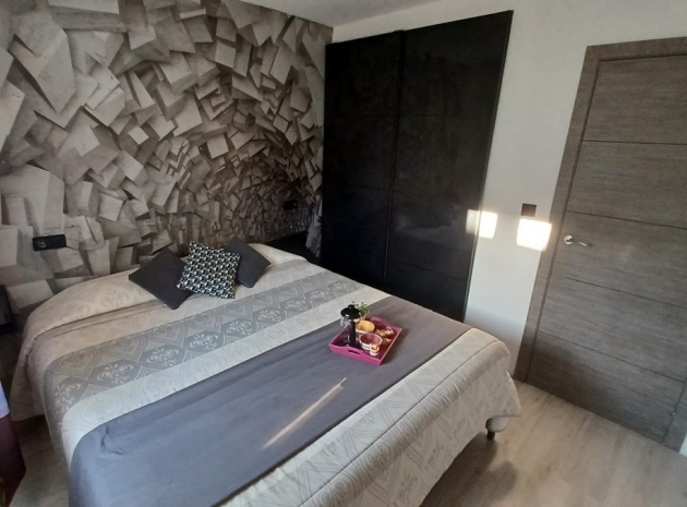 Resale - Apartment - Pilar de la Horadada - Torre De La Horadada