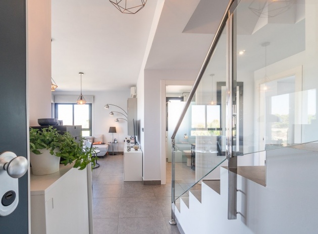 Resale - Apartment - Villamartin - La Fuente