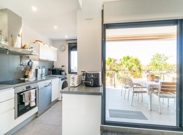Resale - Apartment - Villamartin - La Fuente