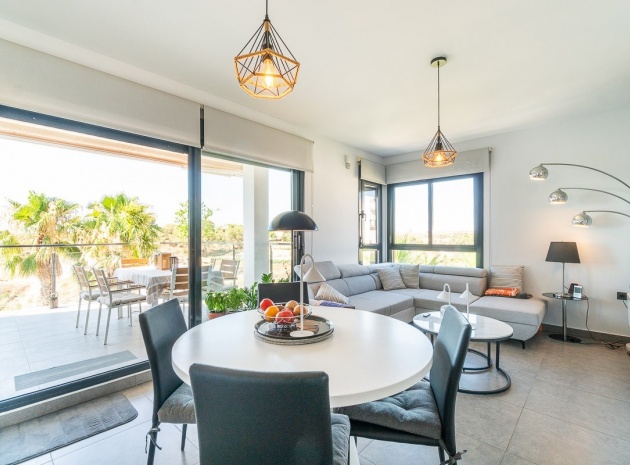 Resale - Apartment - Villamartin - La Fuente