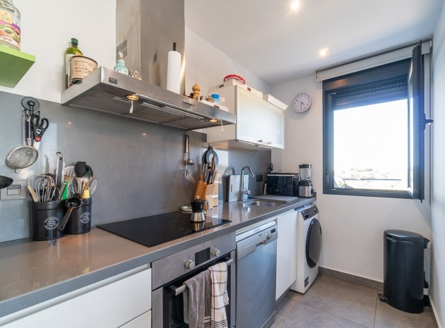 Resale - Apartment - Villamartin - La Fuente
