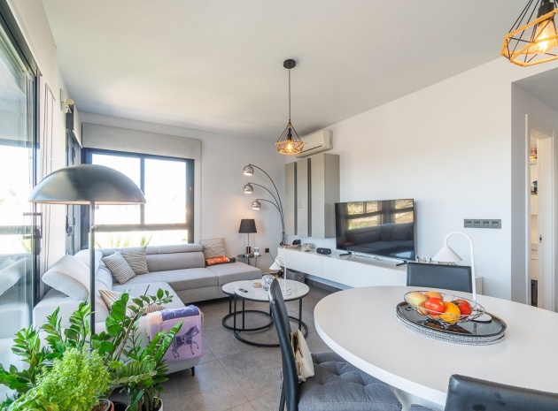 Resale - Apartment - Villamartin - La Fuente