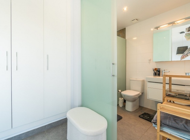 Resale - Apartment - Villamartin - La Fuente