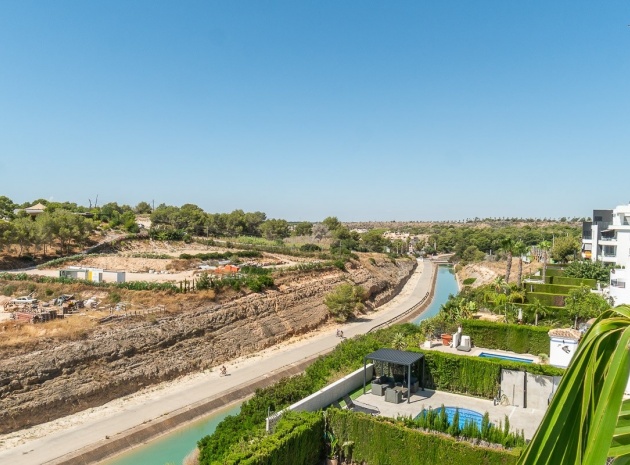 Resale - Apartment - Villamartin - La Fuente