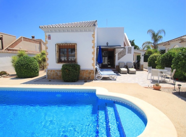 Återförsäljning - Villa - Formentera del Segura