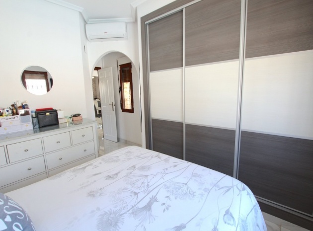 Återförsäljning - Villa - Formentera del Segura