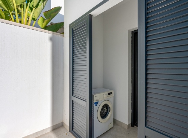 Resale - Villa - Villamartin - Costa Blanca South