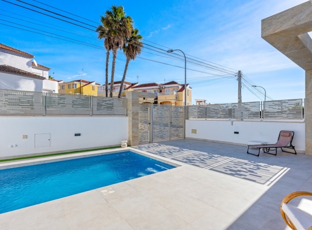 Resale - Villa - Villamartin - Costa Blanca South