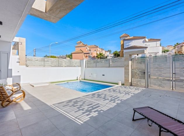 Resale - Villa - Villamartin - Costa Blanca South