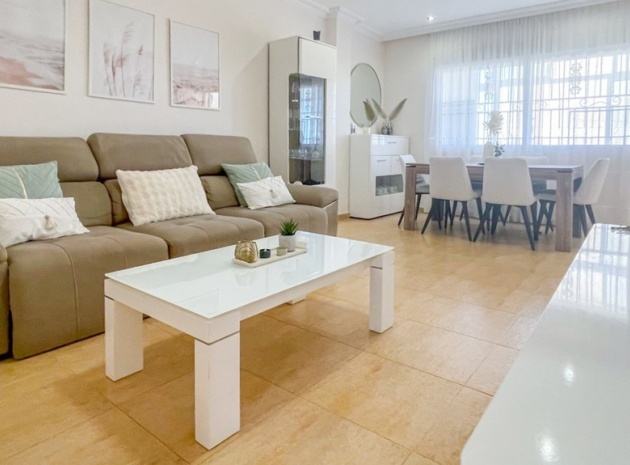 Resale - Townhouse - Orihuela - Punta Prima