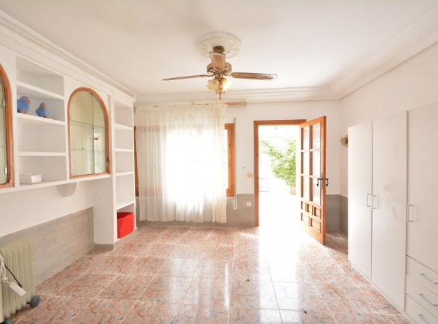 Resale - Townhouse - Torrevieja - Torrevieja Centro