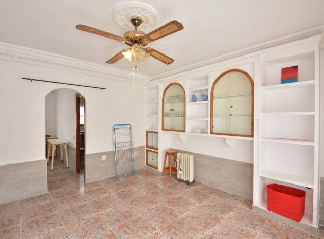 Resale - Townhouse - Torrevieja - Torrevieja Centro
