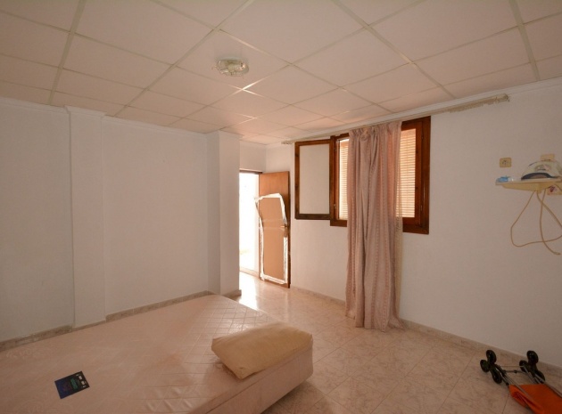 Resale - Townhouse - Torrevieja - Torrevieja Centro