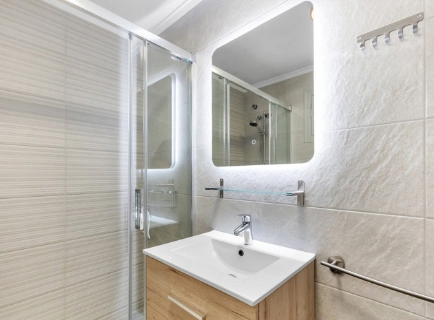 Resale - Apartment - Torrevieja - La Mata