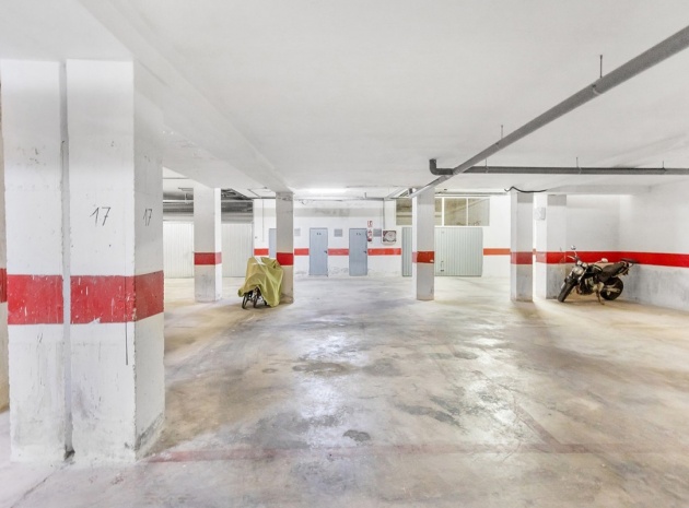 Resale - Apartment - Torrevieja - La Mata