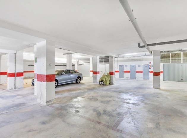 Resale - Apartment - Torrevieja - La Mata