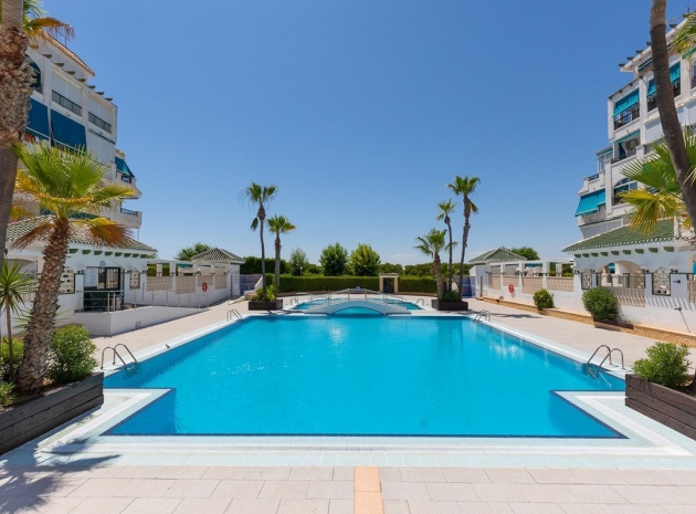 Resale - Apartment - Torrevieja - La Mata