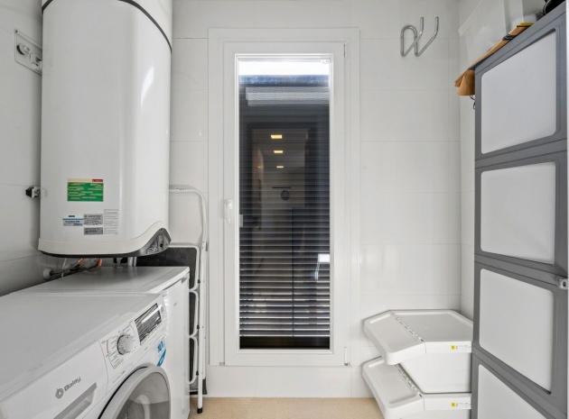 Resale - Apartment - Orihuela - Villamartin