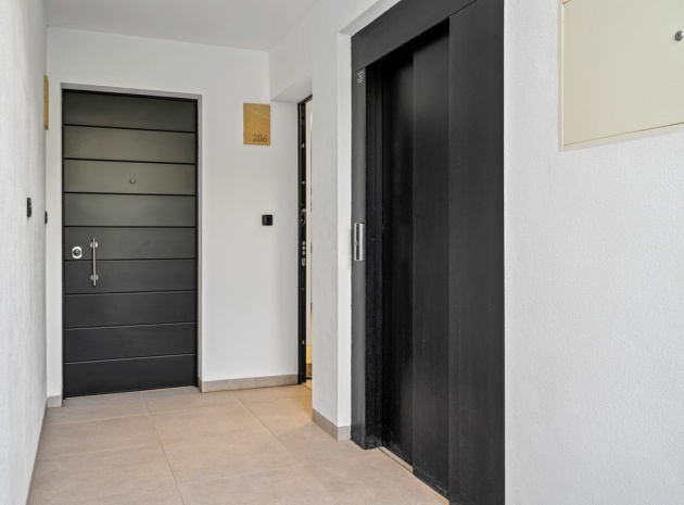 Resale - Apartment - Orihuela - Villamartin