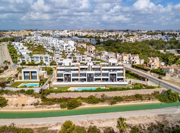 Resale - Apartment - Orihuela - Villamartin