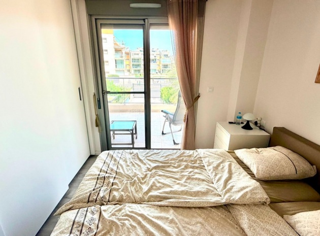 Resale - Apartment - Orihuela - La Zenia
