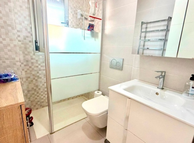 Resale - Apartment - Orihuela - La Zenia