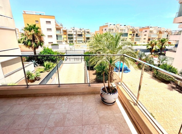 Resale - Apartment - Orihuela - La Zenia