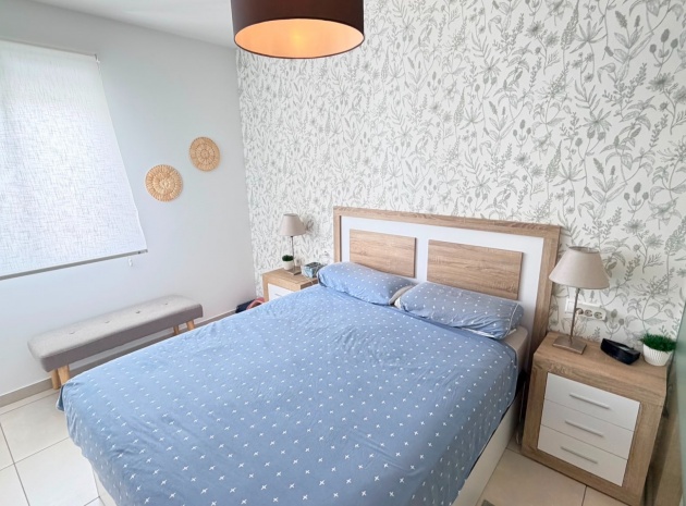 Resale - Apartment - Torrevieja - Aguas Nuevas