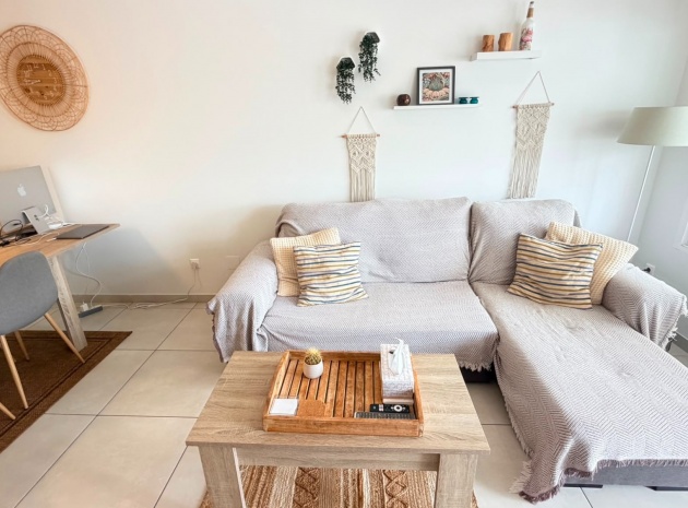 Resale - Apartment - Torrevieja - Aguas Nuevas