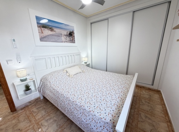 Resale - Apartment - La Zenia - Res. Zenia Sol