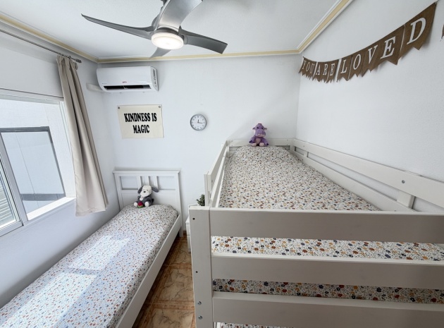 Resale - Apartment - La Zenia - Res. Zenia Sol