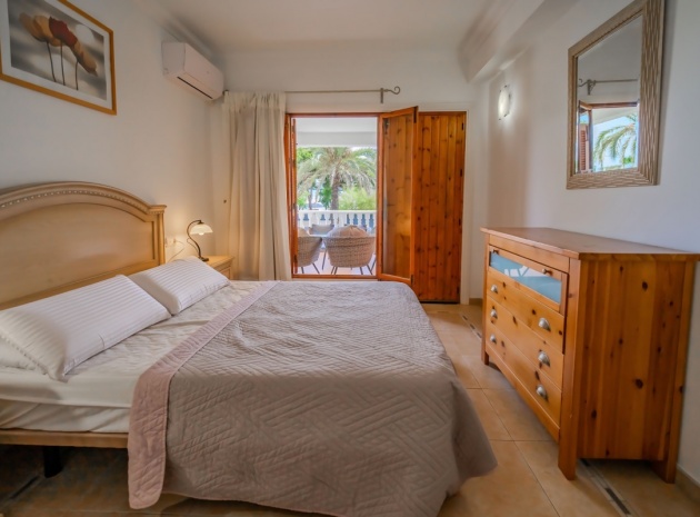 Resale - Villa - Cabo Roig - beachside cabo roig