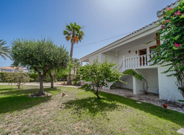 Resale - Villa - Cabo Roig - beachside cabo roig