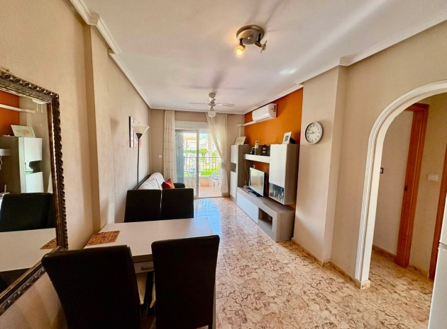 Resale - Apartment - Villamartin - st james hill