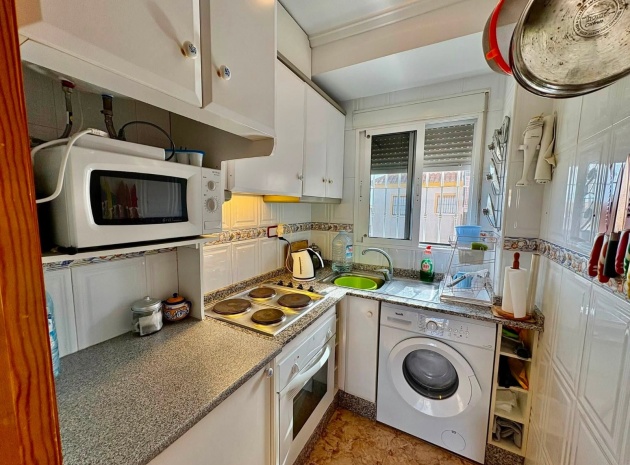 Resale - Apartment - Villamartin - st james hill