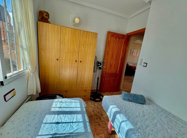 Resale - Apartment - Villamartin - st james hill