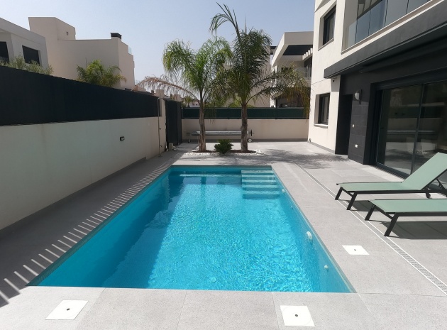 Resale - Villa - Algorfa - La Finca Golf Resort