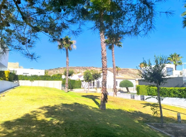 Resale - Townhouse - Algorfa - La Finca Golf Resort