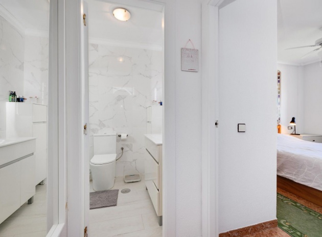 Wiederverkauf - Wohnung - Torrevieja