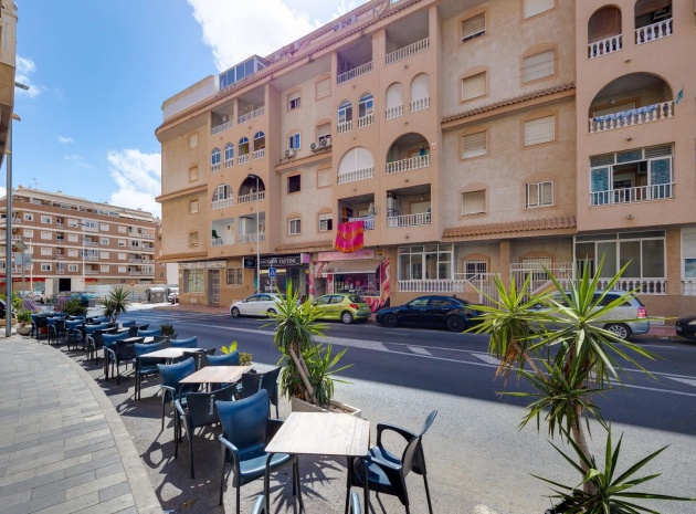 Wiederverkauf - Wohnung - Torrevieja