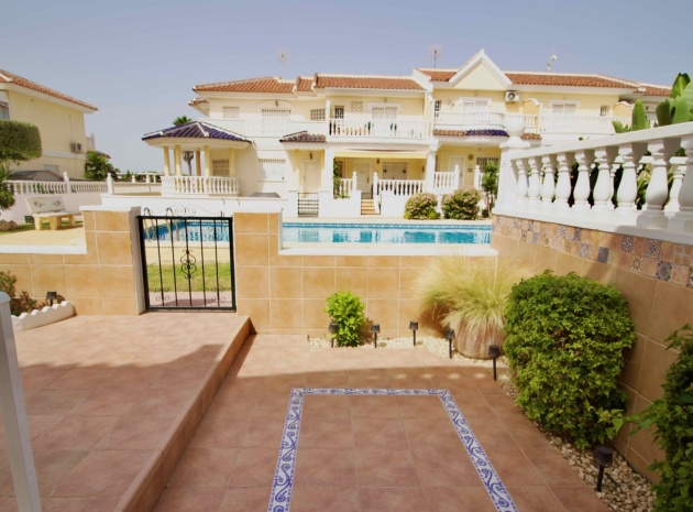 Resale - Townhouse - Ciudad Quesada - Dona Pepa