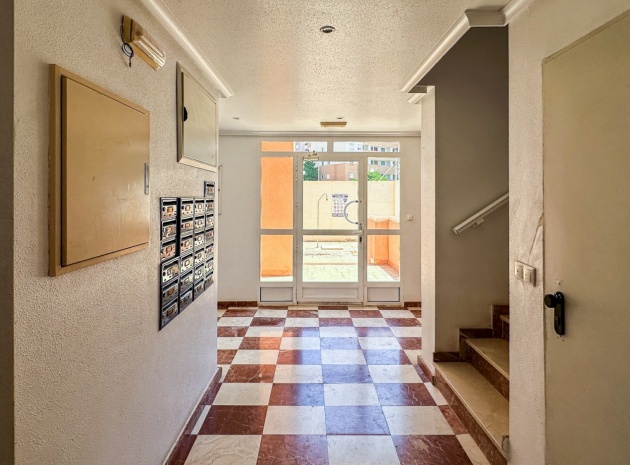 Resale - Apartment - Guardamar del Segura - beachside
