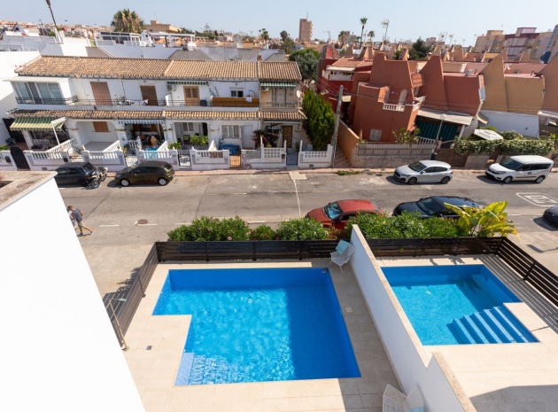 Resale - Townhouse - Torrevieja - Torrevieja Centro