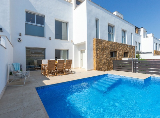 Resale - Townhouse - Torrevieja - Torrevieja Centro