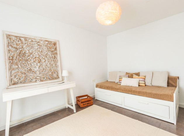 Resale - Townhouse - Torrevieja - Torrevieja Centro